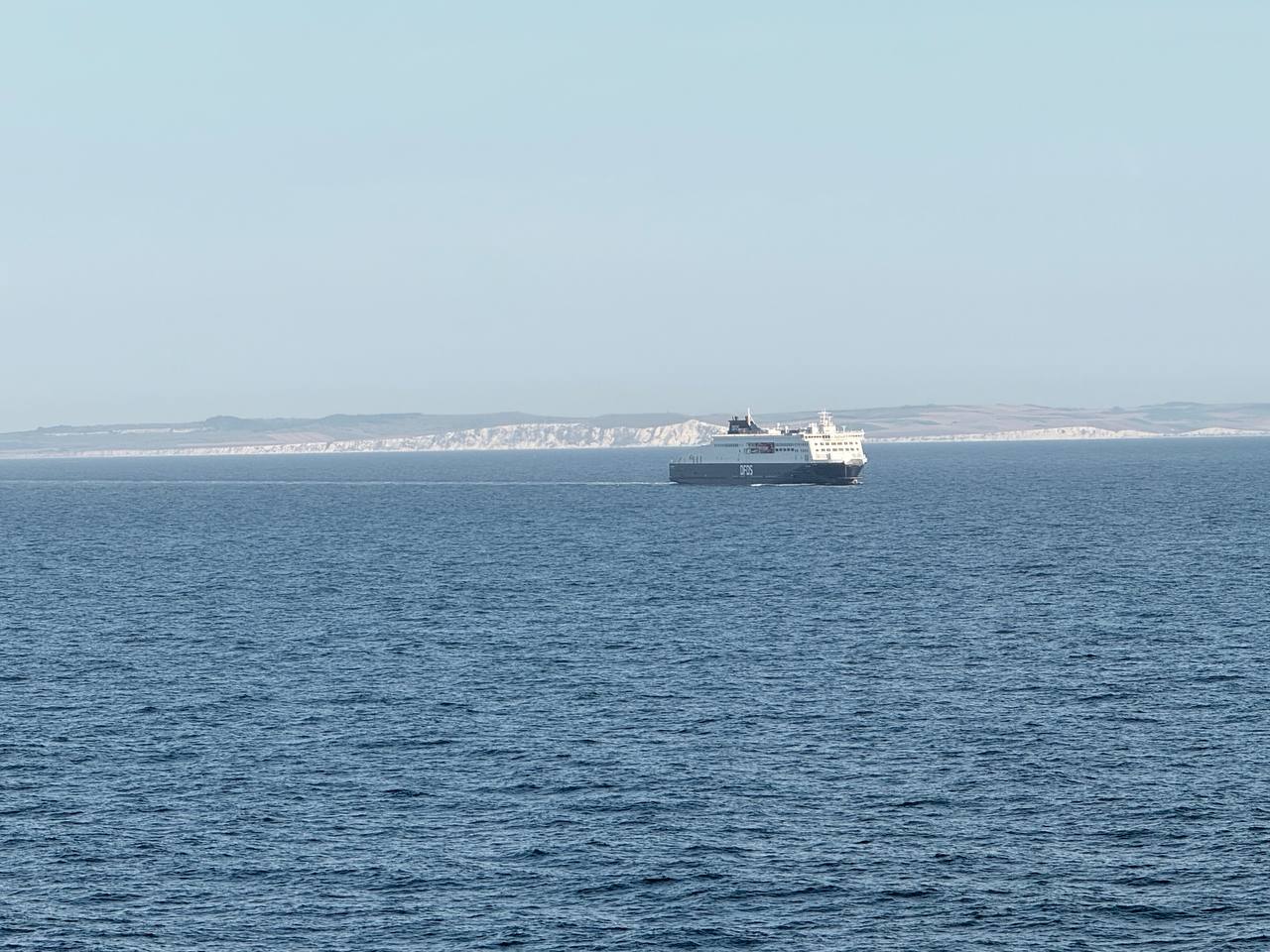 Sailing south through the Channel